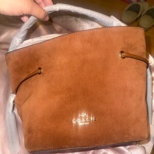 Brand new Brown Coach Bag shoulder bag or comes with crossbody strap